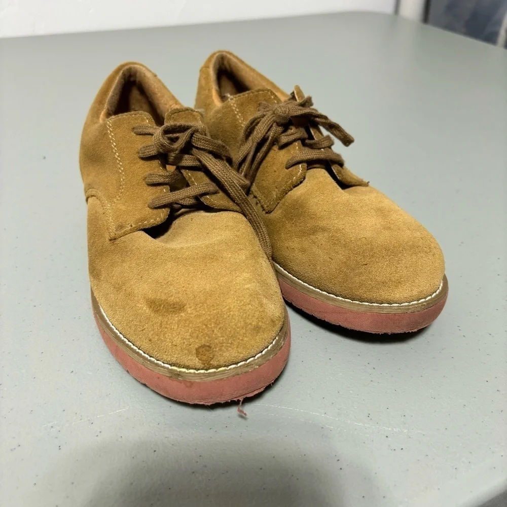 Sperry Top Sider Tevin Boys 2.5M Suede Leather Upper Brown Neutral Oxford Lace